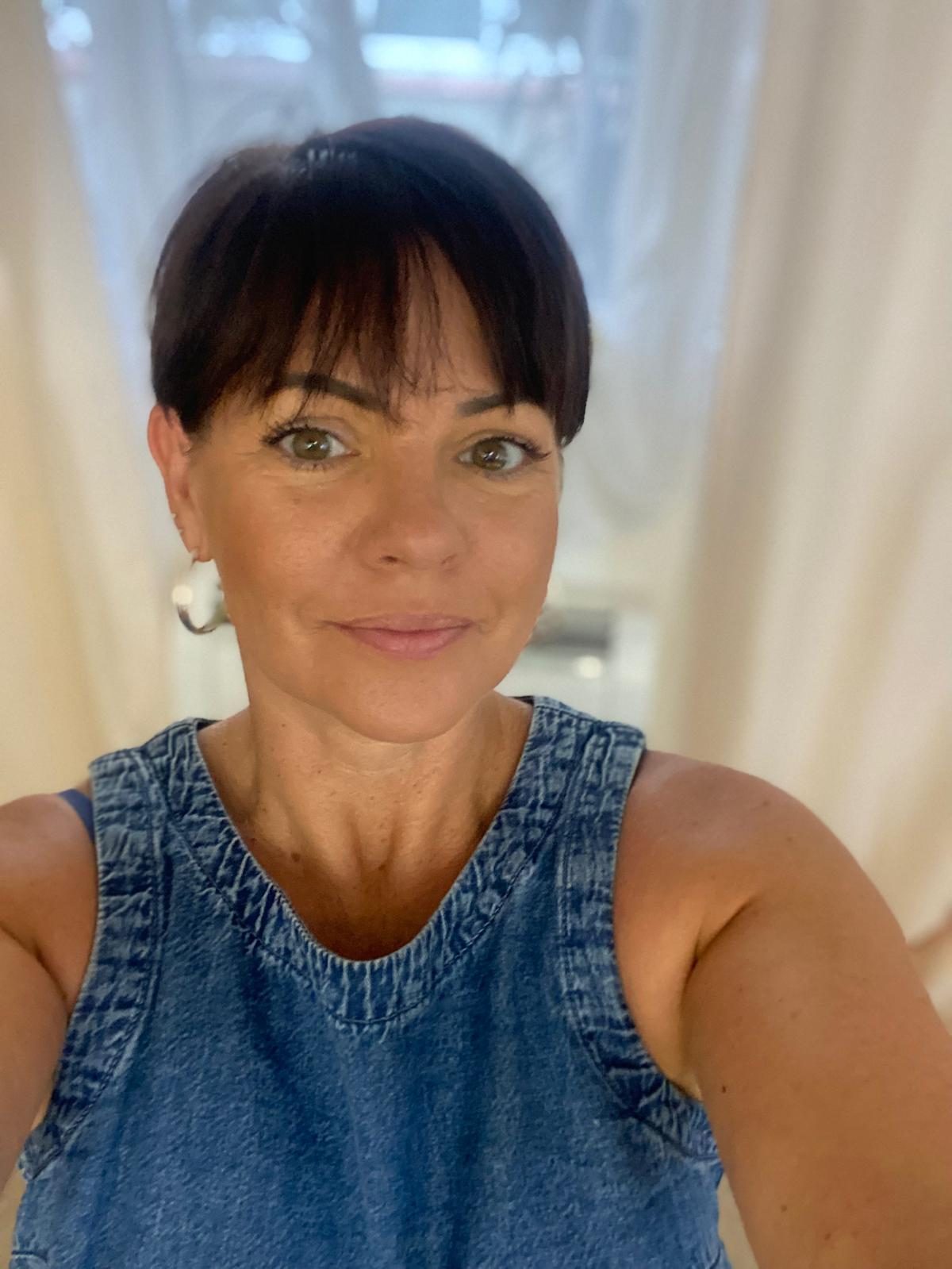 Karen, coiffeuse coloriste et morpho-coiffure au salon Expertise à Rivesaltes